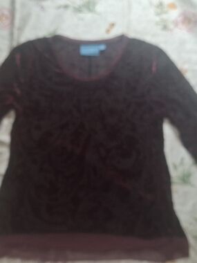 Vera Wang Black Velvet Burnout Long Sleeve Tee with Subtle Burgundy Accents